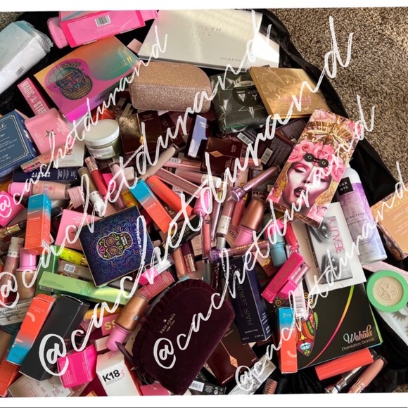 NEW Largest & Highest Rated Bundle of Luxury & High-End Cosmetics & Skincare NEW - Picture 12 of 17